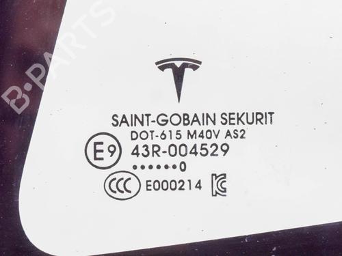 Panel rute bak venstre TESLA MODEL 3 (5YJ3) EV AWD | BP27757789C93 