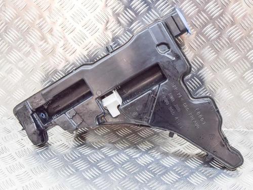 windscreen-washer-tank-audi-a4-b9-8w2-8wc-14-tfsi-8w0955451l-8w0250-2015-6772348 main image