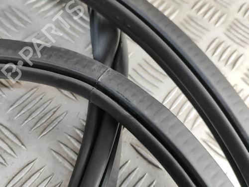 Rubber door seal VW POLO VI (AW1, BZ1, AE1) 2.0 GTI | BP28566358C142 