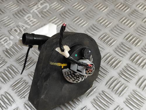 Ekstra vandpumpe TESLA MODEL S (5YJS) P100D AWD | BP28497985M111 