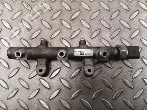 Used Injection rail AUDI A6 C7 (4G2, 4GC) 3.0 TDI (218 hp) 30256515