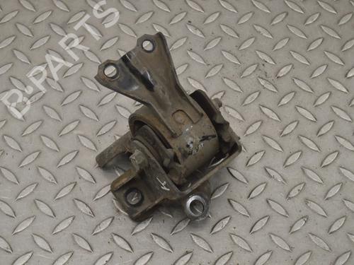 Used Engine mount Engine mount MITSUBISHI OUTLANDER II (CW_W) 2.2 DI-D 4WD (140 hp) 33353626 33353626