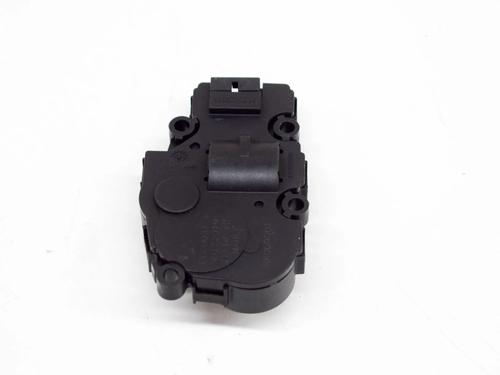 Electronic module JAGUAR E-PACE (X540) 2.0 D150 AWD | BP14633104M83 - Image 4