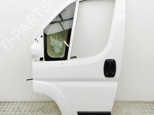 Used Left front door Left front door 38238987 38238987