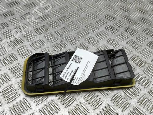 Gitter für VOLVO V40 Cross Country (526) D2 (120 hp) 32119533