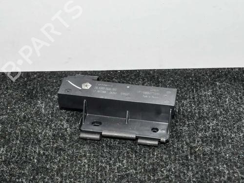 Antena/Base DODGE CHALLENGER Coupe 5.7 (377 hp) 8827300