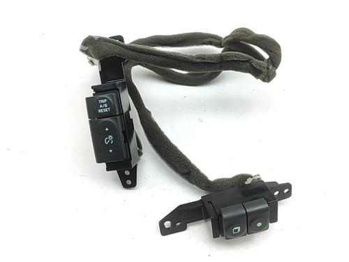 Used Switch Switch NISSAN GT-R (R35) V6 (530 hp) 33962734 33962734