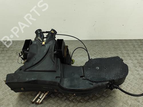 Used Heater matrix box MERCEDES-BENZ S-CLASS (W126) 300 SE, SEL (126.024, 126.025) (188 hp) 23416210