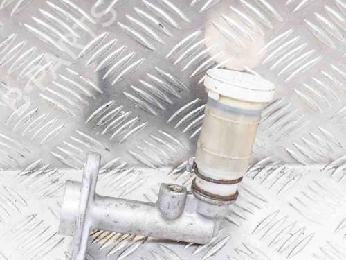 Used Clutch slave cylinder MITSUBISHI GTO Coupe (Z1_A) 3.0 AWD (Z16A) (286 hp) 27749881