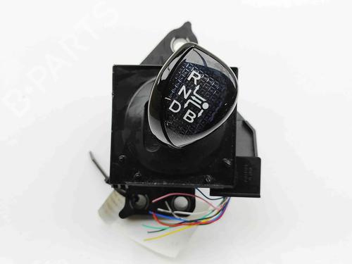 Used Gear lever TOYOTA AURIS Estate (_E18_) 1.8 Hybrid (ZWE186_, ZWE186R, ZWE186H) (136 hp) 29510937