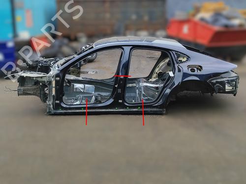 left-sideskirt-porsche-panamera-971-2016-2017-2018-2019-2020-2021-2022-2023-37669325 main image