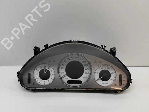 Used Instrument cluster MERCEDES-BENZ E-CLASS (W211) E 280 CDI (211.020) (190 hp) 23562235