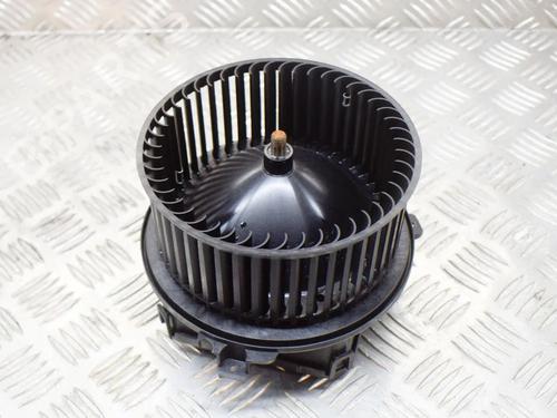 Used Heater blower motor AUDI A4 B9 (8W2, 8WC) 1.4 TFSI (150 hp) 6775151