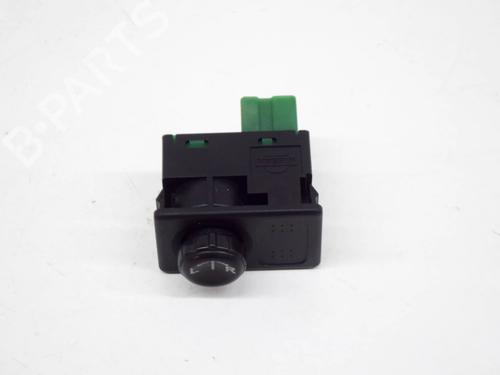 Used Mirror switch NISSAN PRIMERA (P12) 2.2 dCi (139 hp) 14628378