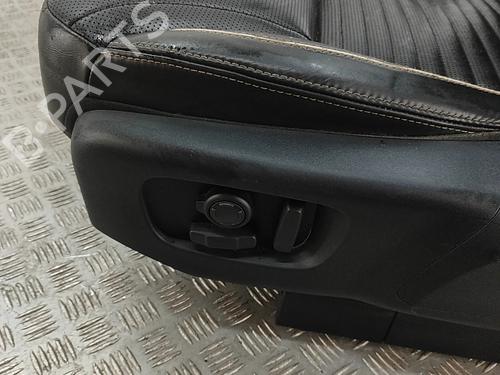 Left front seat LAND ROVER DISCOVERY V (L462) 3.0 D 4x4 | BP33882579C15  - Image 5