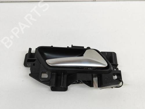 Used Rear right interior door handle Rear right interior door handle PEUGEOT 2008 II (UD_, US_, UY_, UJ_, UR_, UC_) e-2008 (UKZKXZ) (136 hp) 27778356 27778356