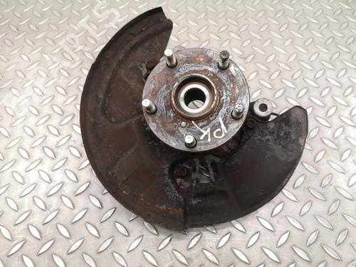 Used Left front steering knuckle Left front steering knuckle SUBARU OUTBACK (BS) 2.0 D AWD (BSD) (150 hp) 33366420 33366420