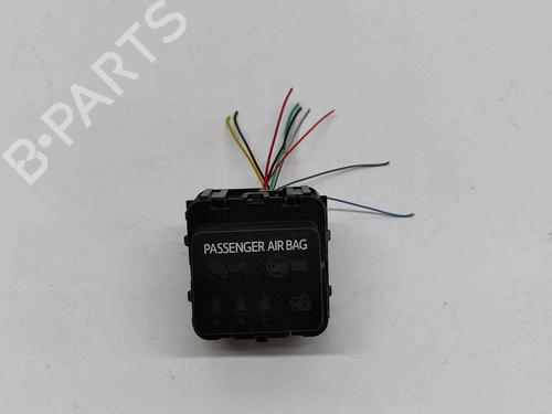 Used Electronic module TOYOTA AURIS (_E18_) 1.3 Dual-VVTi (NRE180_, NRE180R) (99 hp) 29458779