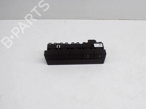 Used Switch SKODA OCTAVIA III (5E3, NL3, NR3) 1.6 TDI (110 hp) 8838185