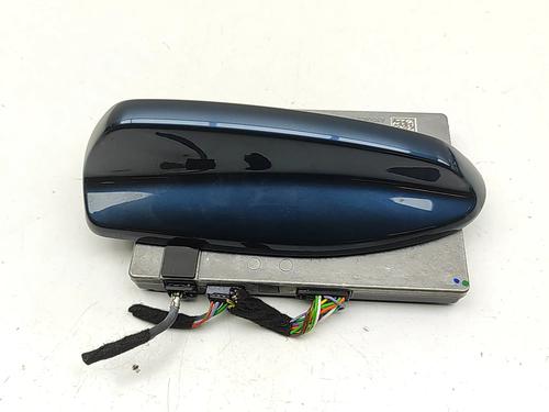 Antenne/Base VOLVO V90 II Estate (235) B6 Mild-Hybrid AWD (348 hp) 31217189