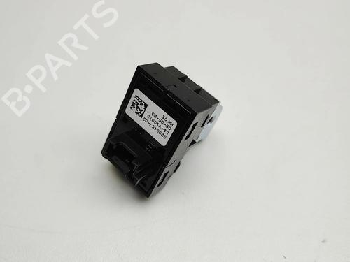Left rear window switch BMW X4 (G02, F98) xDrive 20 i | BP38443277I29 - Image 5