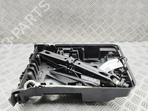 Used Jack Kit Jack Kit OPEL VIVARO C Bus (K0) 2.0 (144 hp) 40188643 40188643