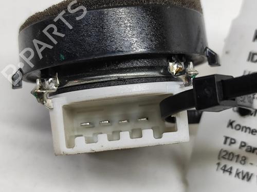 Speaker TOYOTA RAV 4 V (_A5_, _H5_) 2.5 Hybrid AWD (AXAH54, AXAL54) | BP28552018E2