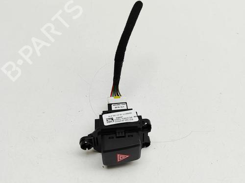 Used Warning switch KIA CEE'D (JD) 1.6 CRDi 136 (136 hp) 31047499