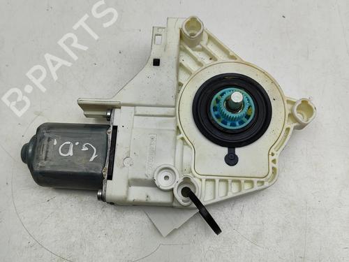 right-rear-window-motor-skoda-yeti-5l-2009-2010-2011-2012-2013-2014-2015-2016-2017-33386266 main image
