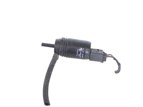 Used Washer pump Washer pump BMW 1 (F21) 116 d (116 hp) 33358539 33358539