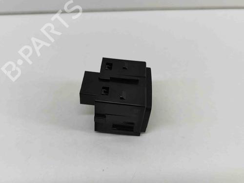 Switch LAND ROVER RANGE ROVER SPORT II (L494) 3.0 SDV6 4x4 | BP27773287I30