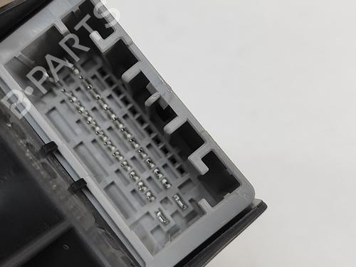 Right front window switch HONDA CIVIC X Hatchback (FC_, FK_) 2.0 Type-R (FK8) | BP20982051I26 