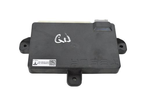 Used Electronic module TESLA MODEL X (5YJX) P100D AWD (772 hp) 30252796