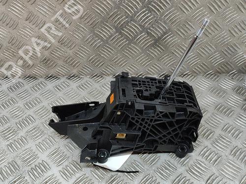 Used Gear lever Gear lever TOYOTA RAV 4 IV (_A4_) 2.5 Hybrid (AVA42_) (155 hp) 18879090 18879090