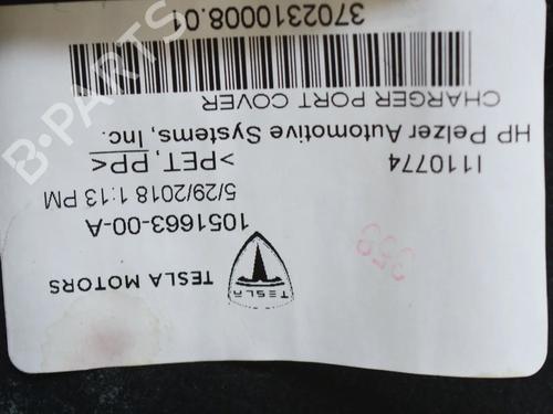 Garniture de coffre TESLA MODEL S (5YJS) 75 | BP14616077I3 