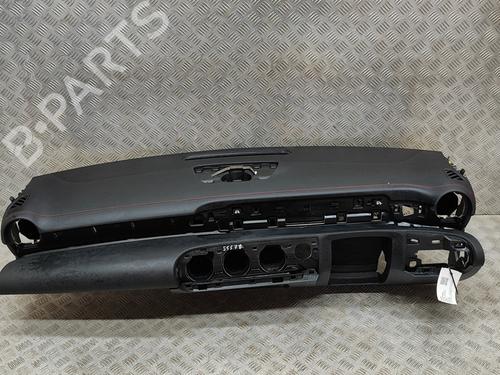 Used Dashboard MERCEDES-BENZ CLA (C118) CLA 200 (118.387) (163 hp) 28438287