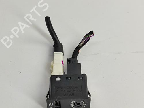 Used Electronic module BMW 6 Convertible (F12) 650 i xDrive (449 hp) 24820503