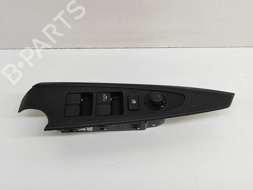 Used Left front window switch Left front window switch MAZDA 2 Hatchback (DL, DJ) 1.5 (DJLFS, DJ2HA) (110 hp) 33369807 33369807