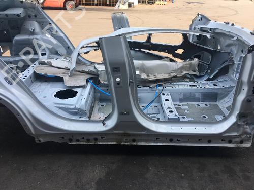 Højre sidekjole Højre sidekjole BMW X2 (F39) sDrive 20 i (192 hp) 36042802 36042802
