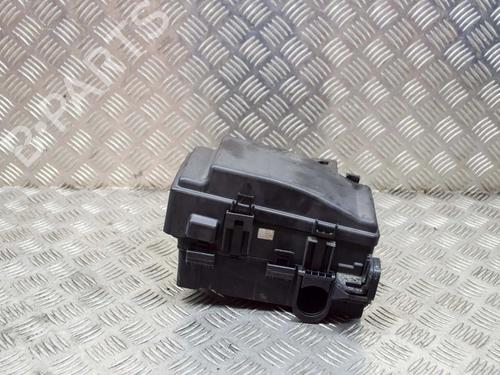 Used Fuse box HYUNDAI SONATA V (NF) 2.4 (162 hp) 28732526