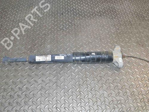 Used Right rear shock absorber MASERATI LEVANTE SUV (M161) 3.0 Q4 (350 hp) 30221313