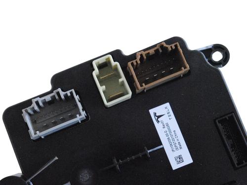 Electronic module TESLA MODEL X (5YJX) P100D AWD | BP33365532M83 - Image 6