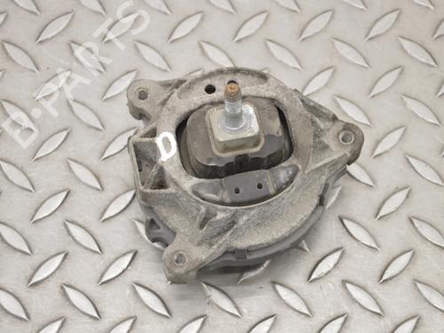 Used Engine mount BMW 4 Convertible (F33, F83) 435 i (306 hp) 30237945