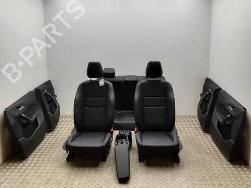 Used Seats set Seats set BMW X1 (U11) iX1 xDrive 30 (313 hp) 28687383 28687383