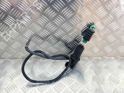 Used Clutch slave cylinder Clutch slave cylinder CITROËN C3 III (SX) 1.2 VTi 82 (82 hp) 14615519 14615519