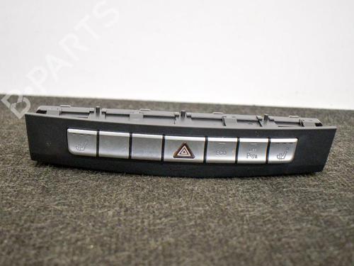 Used Switch MERCEDES-BENZ E-CLASS (W212) E 220 CDI / BlueTEC (212.001, 212.002) (170 hp) 6758540