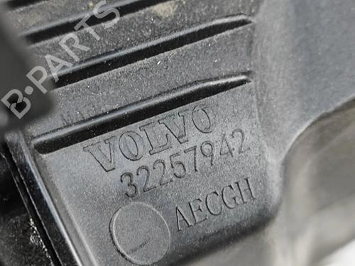 Pipe VOLVO XC40 (536) B4 Mild-Hybrid | BP27795902M125 