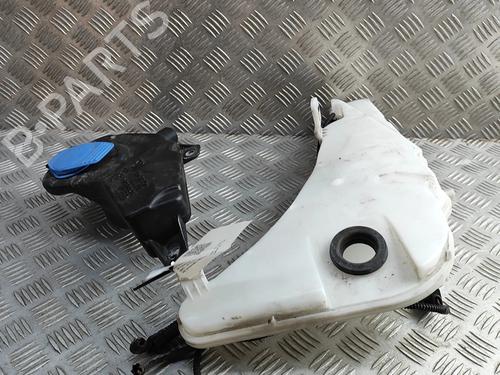 Used Windscreen washer tank AUDI A6 C7 Avant (4G5, 4GD) 2.0 TDI (190 hp) 28675832