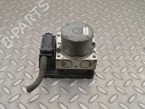 Used ABS pump ABS pump HYUNDAI ix35 (LM, EL, ELH) 1.7 CRDi (116 hp) 33350662 33350662