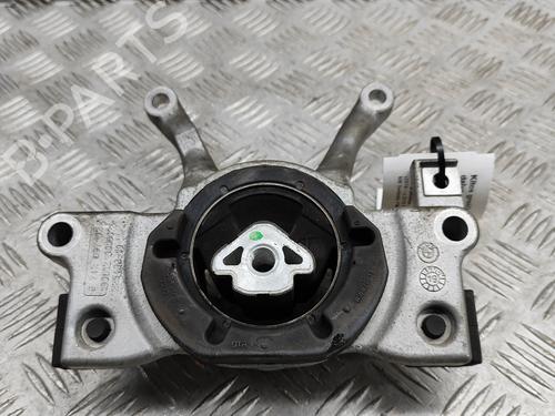 Used Gearbox mount BMW 3 (G20, G80, G28) 330 i (258 hp) 21809308